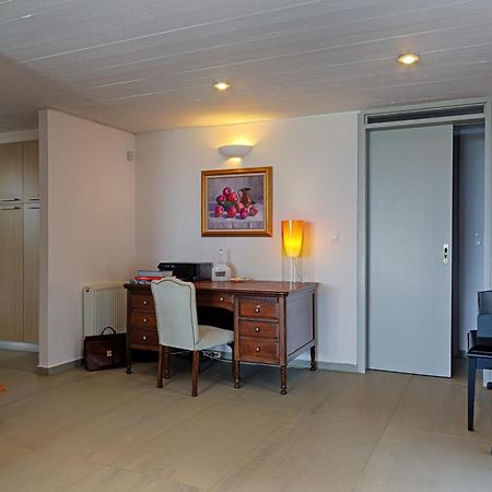 Beachfront Villa Hoopoe Schinias, Marathon Екстериор снимка