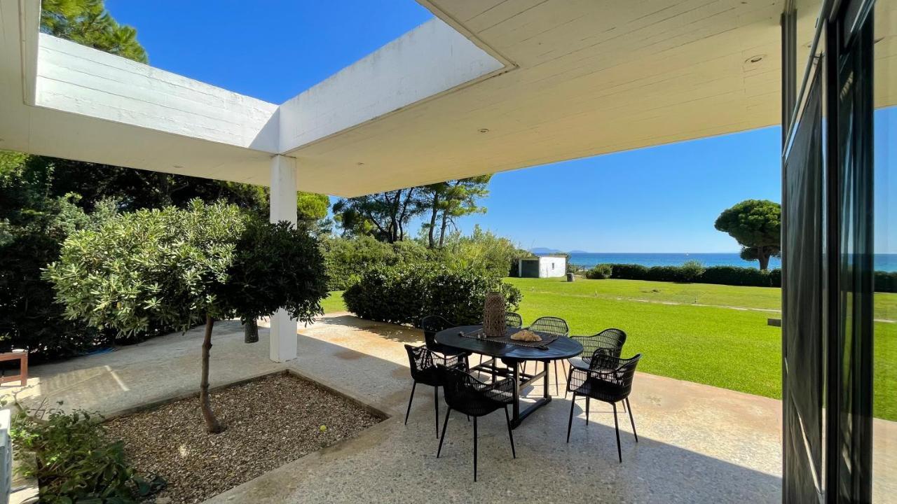 Beachfront Villa Hoopoe Schinias, Marathon Екстериор снимка